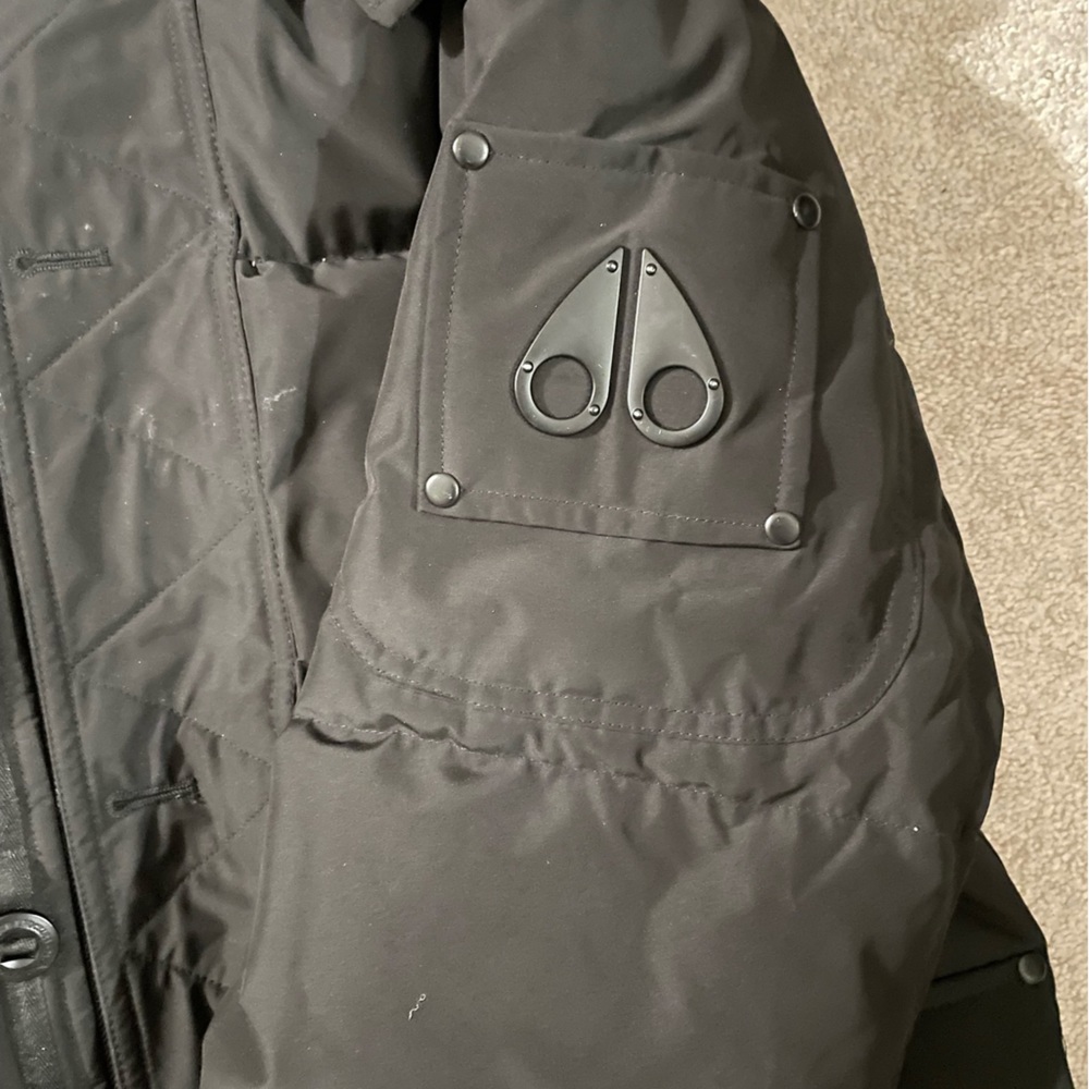 Black moose knuckles coat